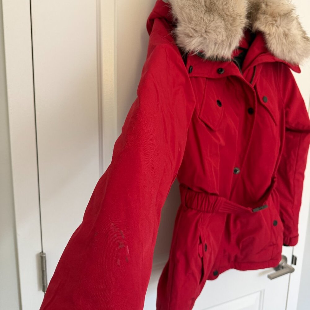 MICHAEL KORS WINTER COAT W/ FUR TRIM  ✨ Size M ✨ - Picture 9 of 13